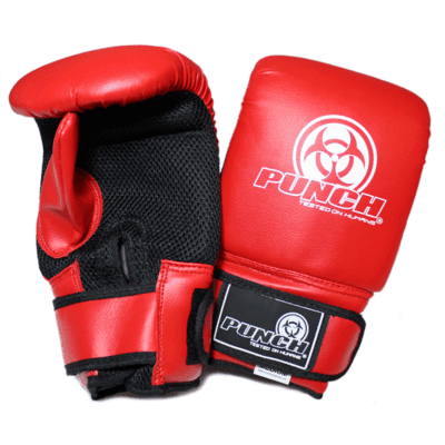 9011042 ~ URBAN JNR BOXING GLOVE 4oz RED