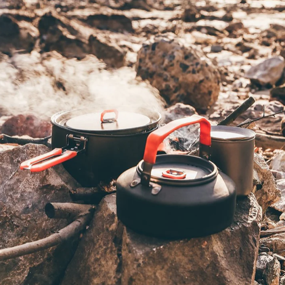 20272      ~ FIREMAPLE FEAST 2 COOK SET