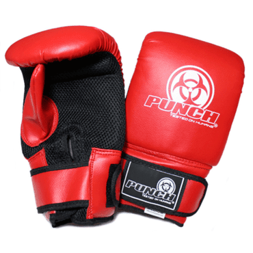 9011042    ~ URBAN JNR BOXING GLOVE 4oz RED